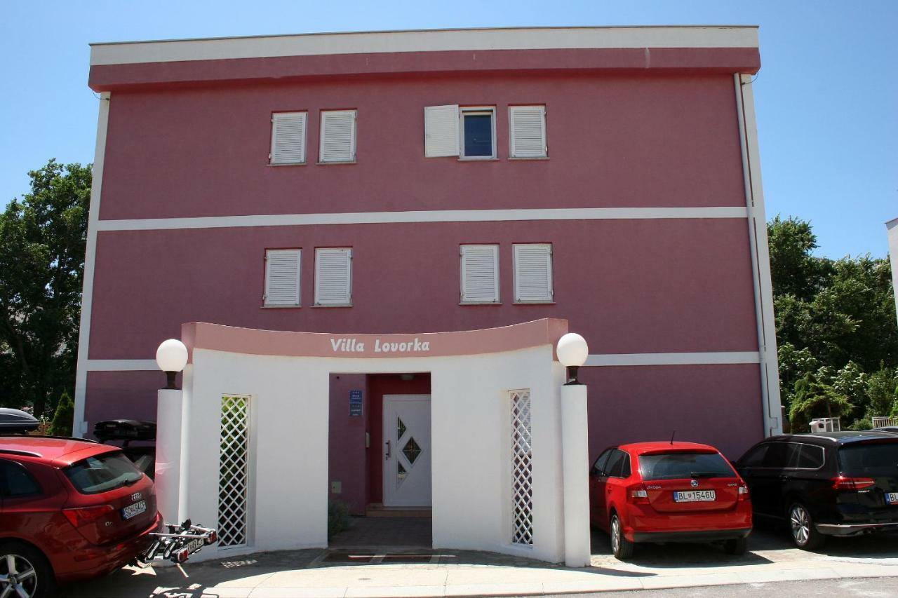 Beautiful Apartment Lovorka 6 , Baska, Krk Kültér fotó